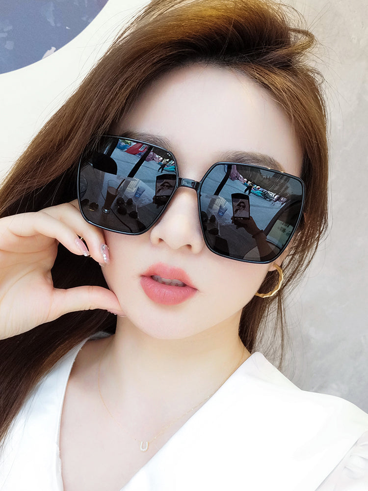 2025 New Sunglasses Female Fancy Internet Celebrity Polarized UV Protection to Make Big Face Thin-Looked Summer Driving Sunglasses