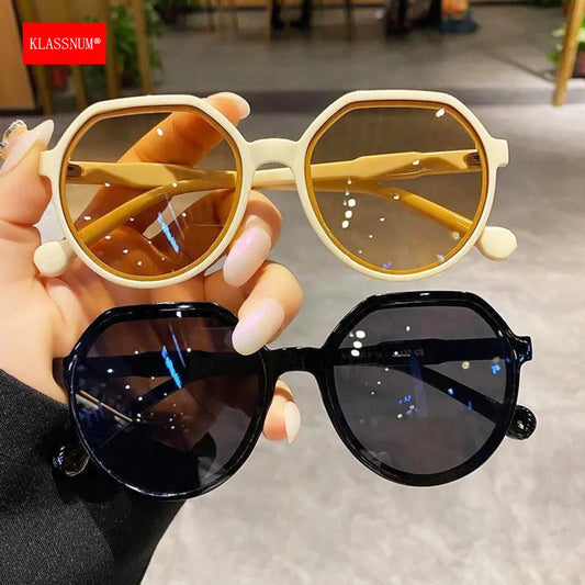 KLASSNUM Women Square Frame Fashion Sunglasses Brand Vintage Travel Sun Glasses Female Eyewear Anti-Glare Driving Sun Glasses