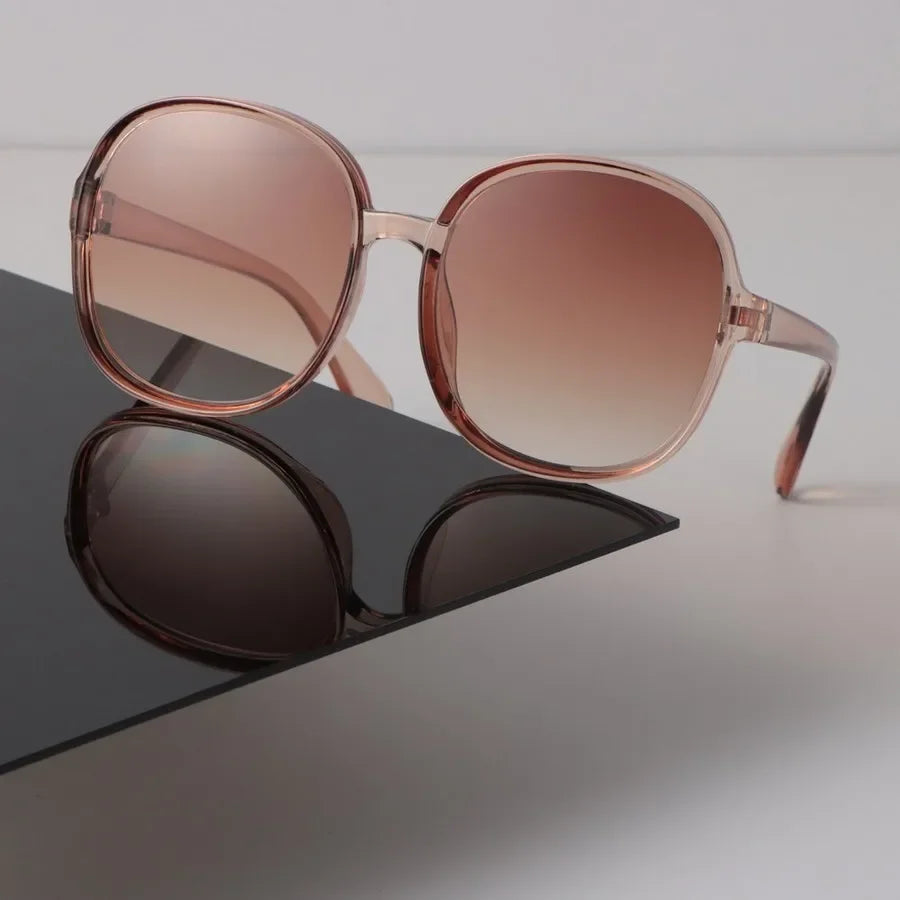 Lovely Sunglasses Women Men Round Mirror Big Frame Brand Designer Black Sun Glasses Trendy Eyewear Unisex Sexy Retro
