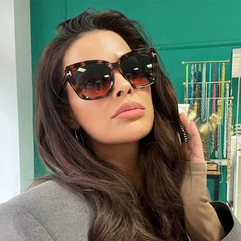 Brand Designer Cat Eye Sunglasses W omen Vintage 2025 High Quality Sun Glasses Fashion Big Frame Cool Sexy Female Oculos