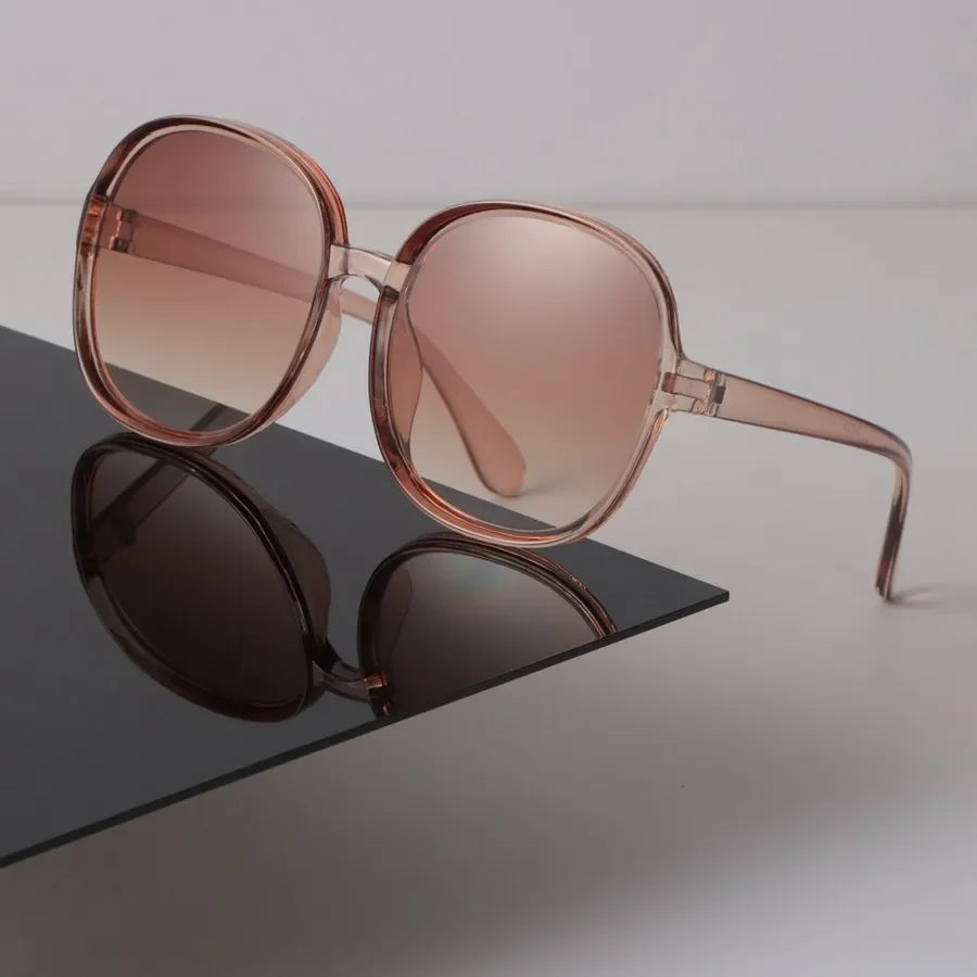 Lovely Sunglasses Women Men Round Mirror Big Frame Brand Designer Black Sun Glasses Trendy Eyewear Unisex Sexy Retro