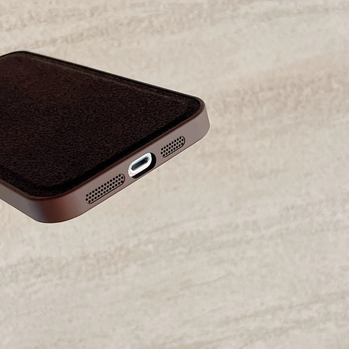 Luxury Solid Color Brown Soft Leather Phone Case For iPhone 15 14 12 13 Pro Max 11 X XS XR 7 8 Plus SE Shockproof Silicone Cover