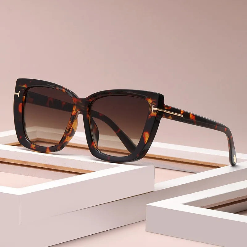 Brand Designer Cat Eye Sunglasses W omen Vintage 2025 High Quality Sun Glasses Fashion Big Frame Cool Sexy Female Oculos