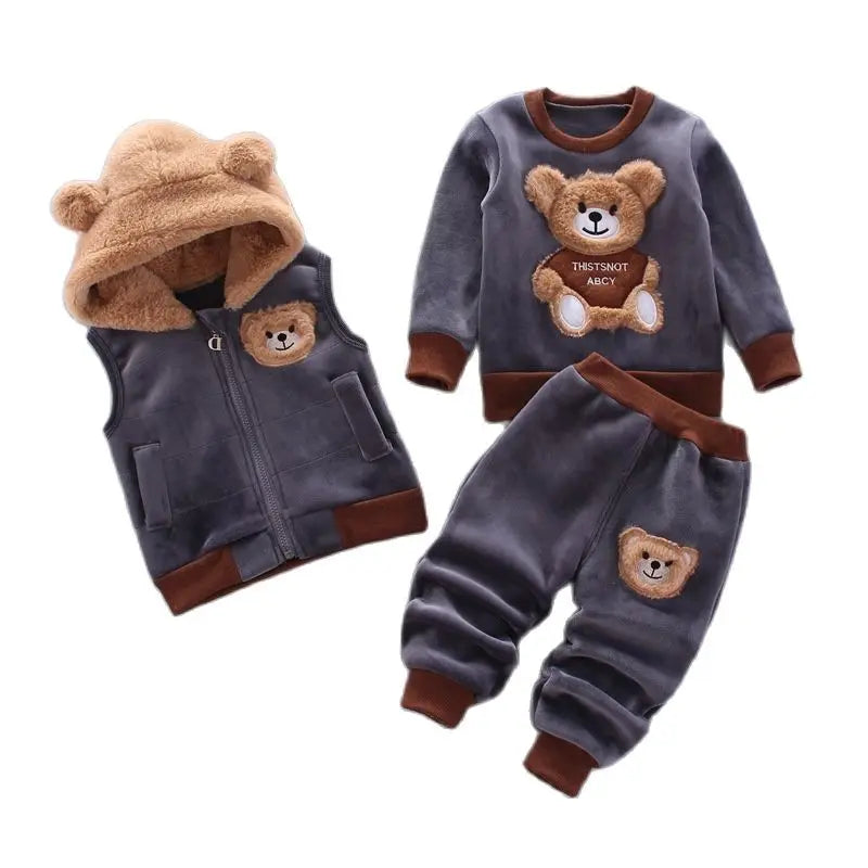 Cozy & Cute: Must-Have Autumn & Winter Outfits for Babies & Kids