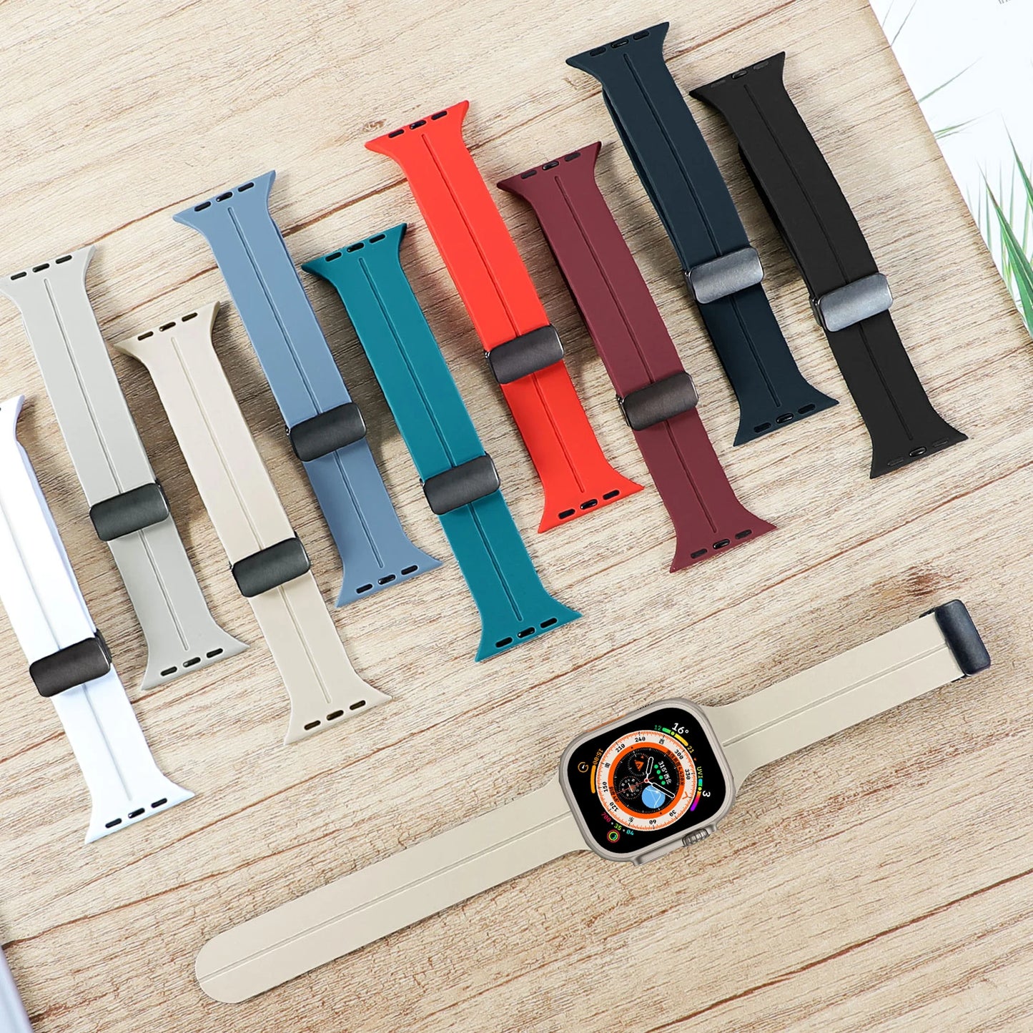 Magnetic Strap For watch ultra 2 band 49mm Silicone Bracelet iWatch Series 9 7 8 6 5 4 3 se 44mm 45mm 40mm 41mm 42mm 38mm