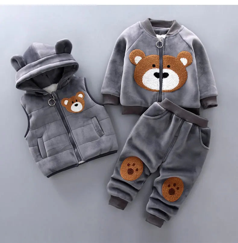 Cozy & Cute: Must-Have Autumn & Winter Outfits for Babies & Kids