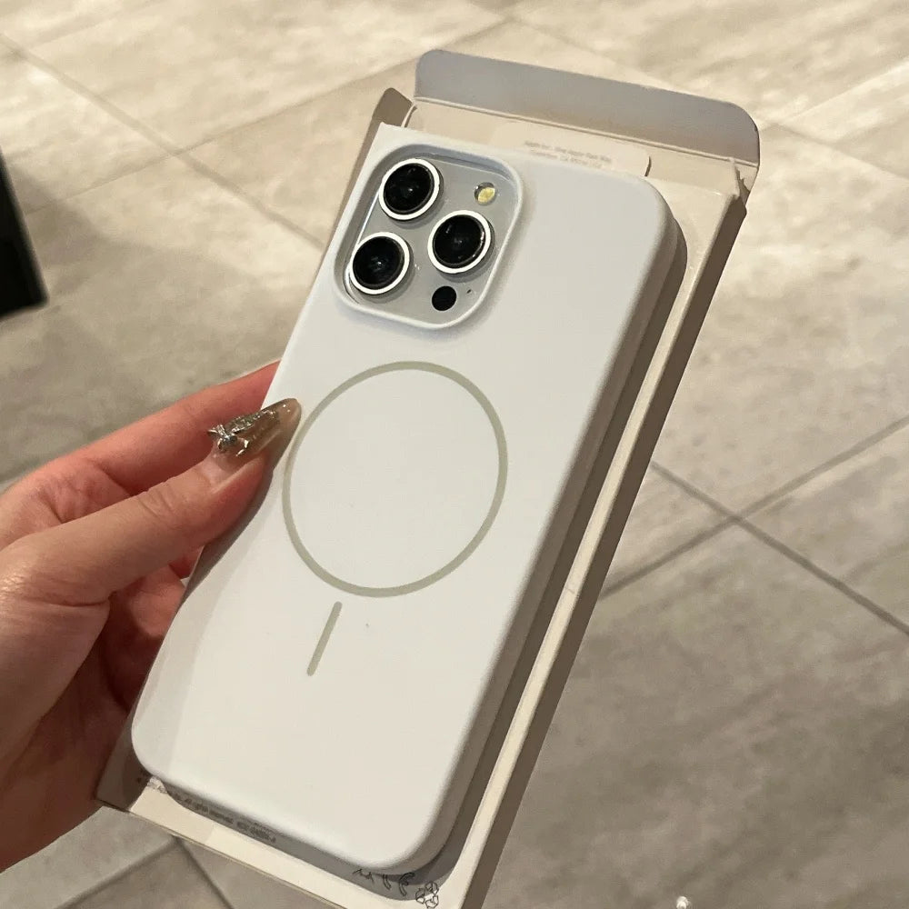 Luxury Liquid Silicone Case For iPhone 16E 16 15 14 Plus 13 12 Pro Max 11 for Magsafe Magnetic Wireless Charging Shockproof Capa