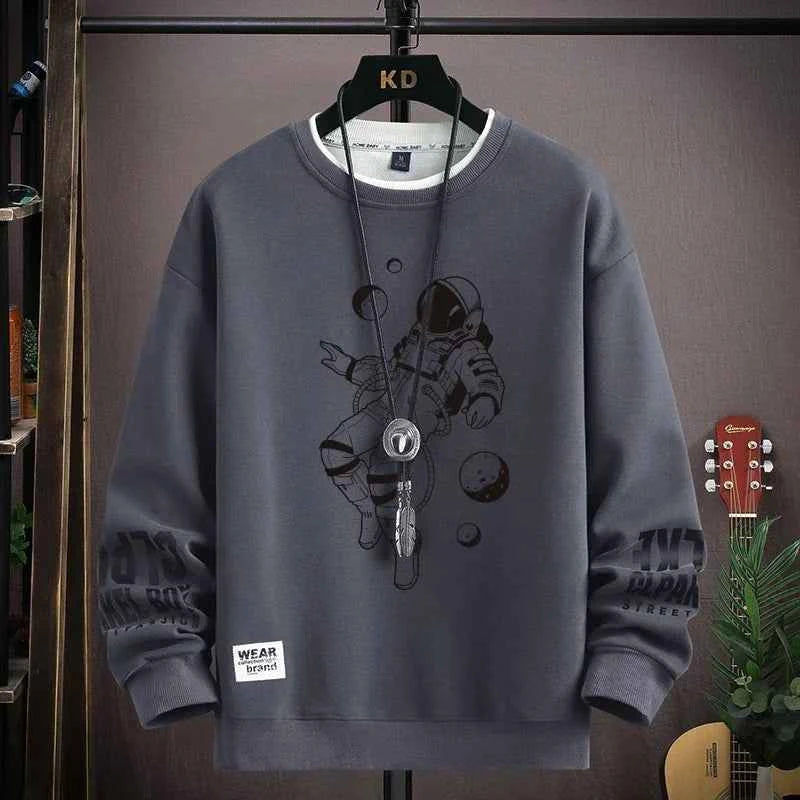 Autumn Men's Sweatshirt Adolescent Astronaut Printed Long Sleeve T-shirt Fashion Men's Clothing Grey O Neck Harajuku Top New