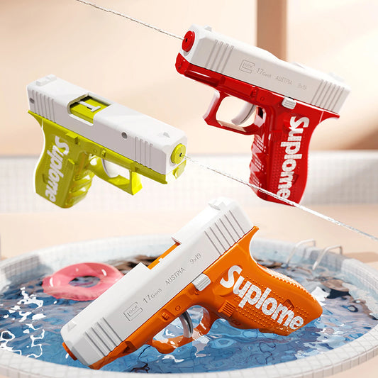 Manual water gun for children playing outdoors, water spray gun for summer outdoor water fights and water play