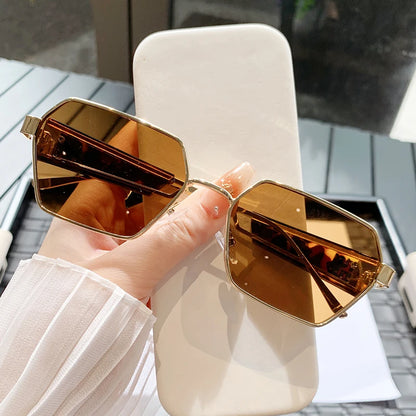 New Fashion Polygon Sunglasses Trend Personality Sunglasses Wear With Travel Glasses 98104